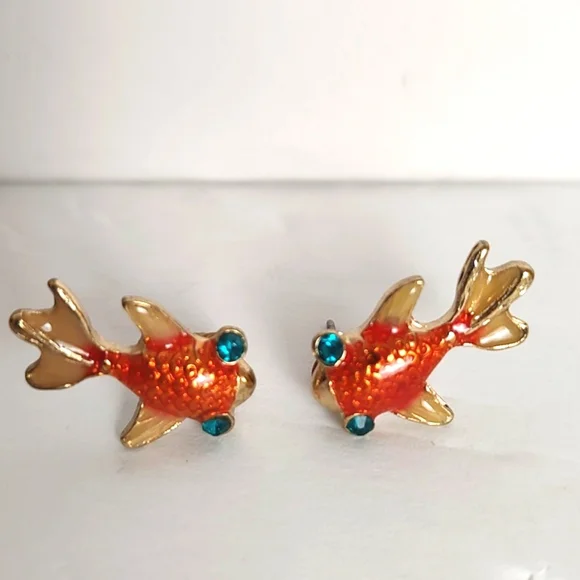 Betsy Johnson Goldfish Stud Earrings w/Rhinestone Accents - Picture 5 of 8